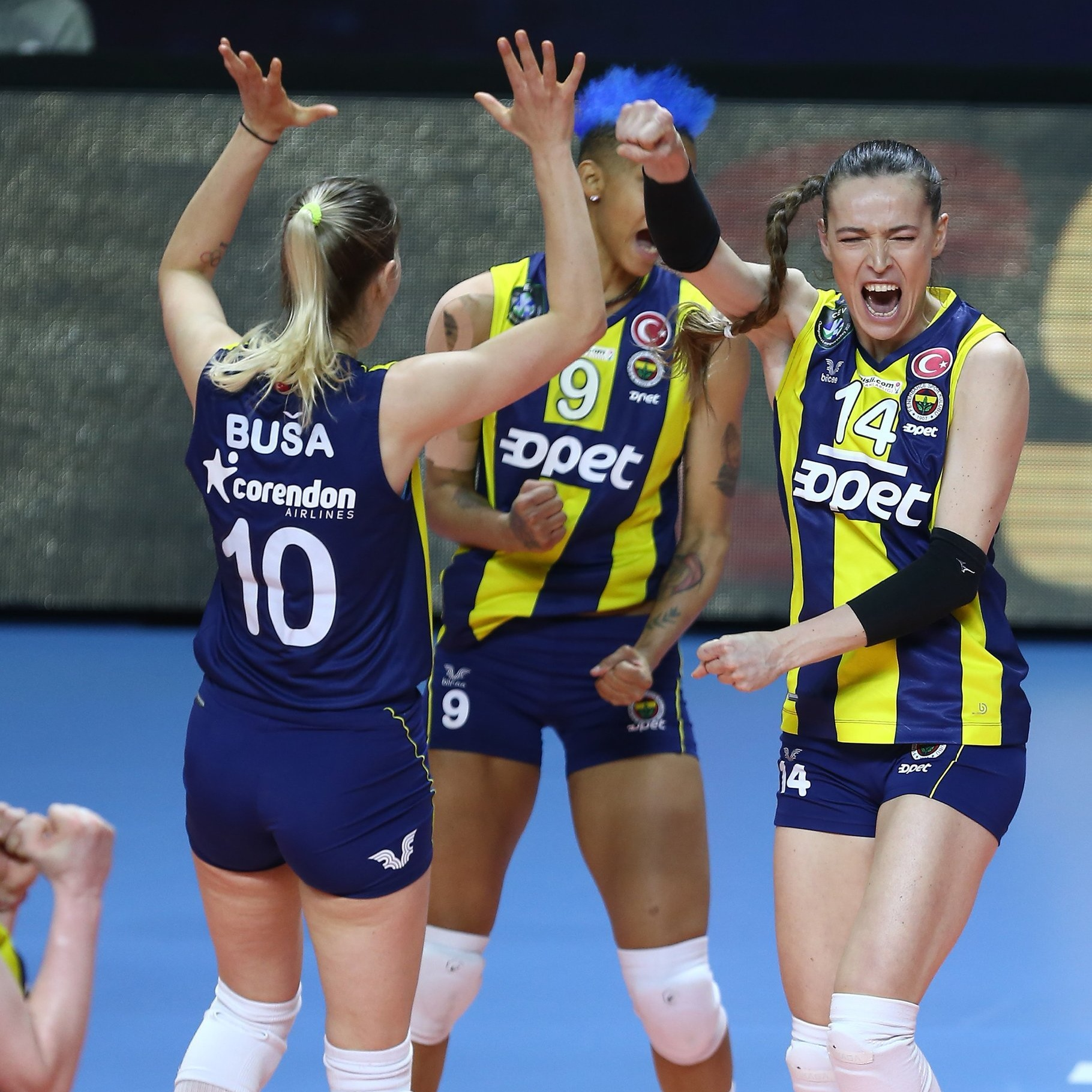 开云 -包含欧联今晚走向成谜；深圳男篮队长鼓劲；态度坚定；临场指挥获称赞的词条